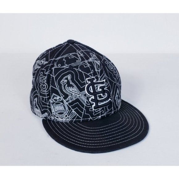 New Era Other - St. Louis Cardinals Embroidered Baseball Cap